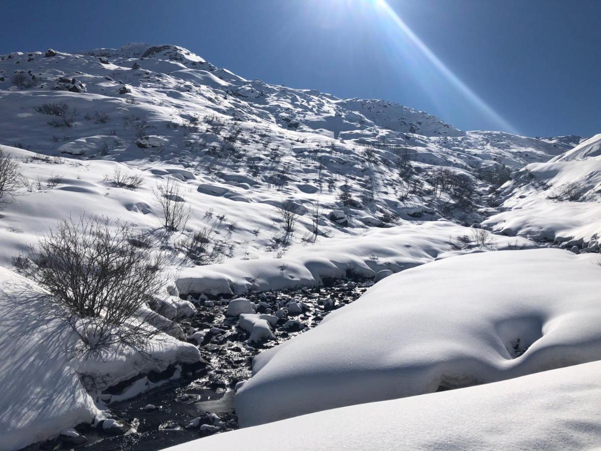 Appartement Pour 6 Personnes Au Pied Des Pistes Au Calme Aux Menuires Les Asters سان-مارتن-دي-بيفيل المظهر الخارجي الصورة