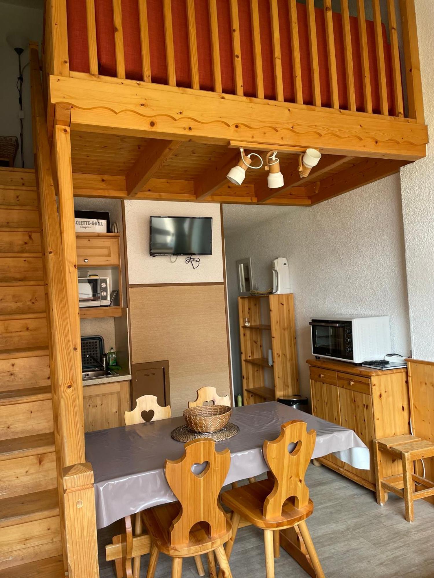 Appartement Pour 6 Personnes Au Pied Des Pistes Au Calme Aux Menuires Les Asters سان-مارتن-دي-بيفيل المظهر الخارجي الصورة